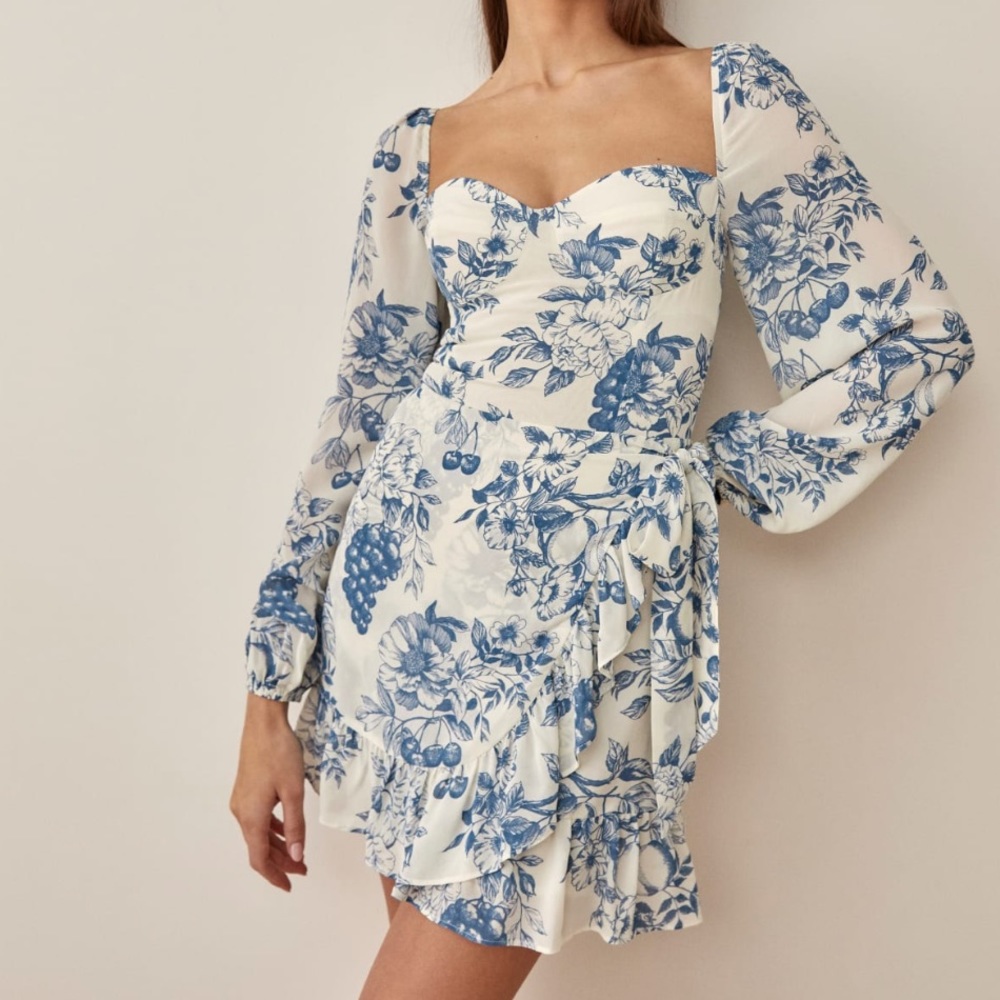 Reformation Cammi dress Size 2